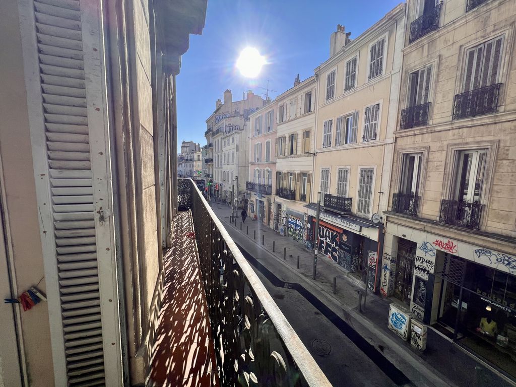 Achat appartement à vendre 3 pièces 67 m² - Marseille 1er arrondissement