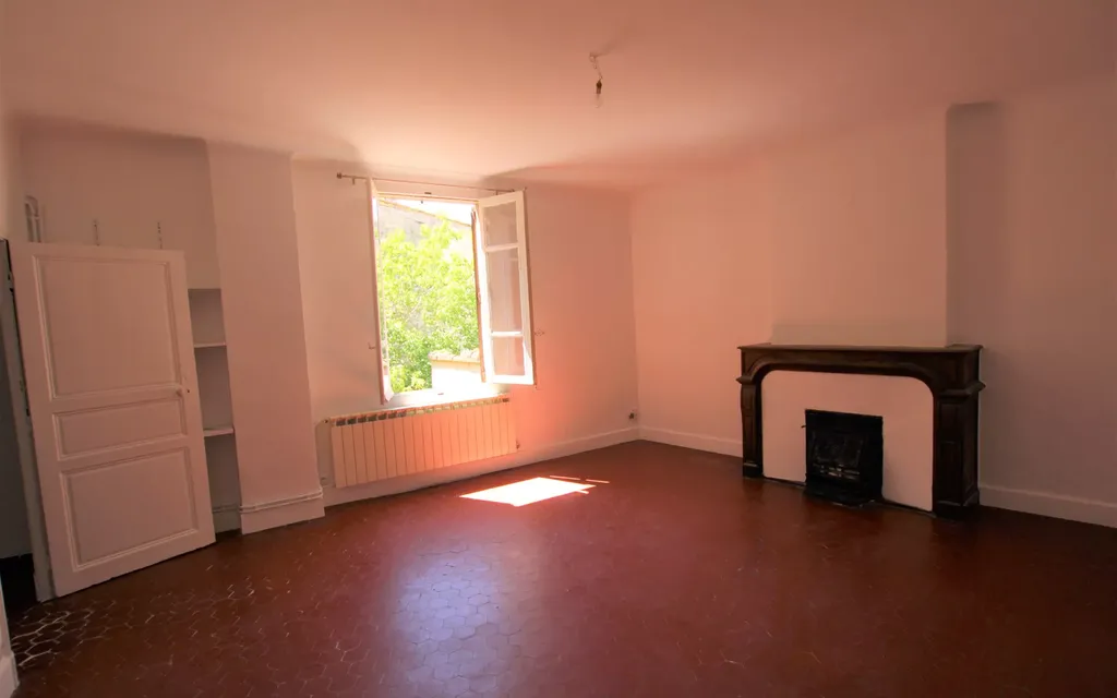 Achat appartement à vendre 3 pièces 80 m² - Avignon