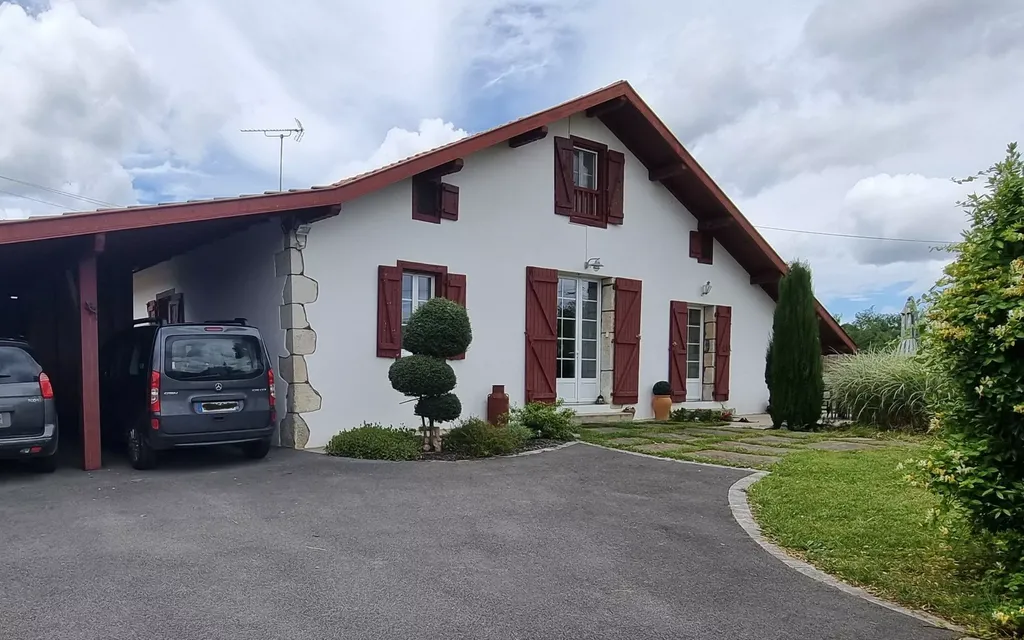 Achat maison à vendre 6 chambres 270 m² - Peyrehorade