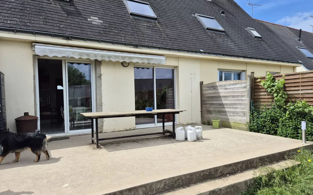 Achat maison à vendre 2 chambres 76 m² - Peillac