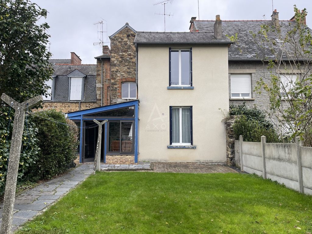 Achat maison à vendre 7 chambres 278 m² - Fougères