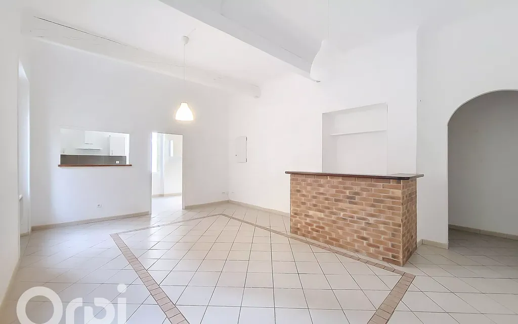 Achat appartement à vendre 4 pièces 81 m² - Le Beausset