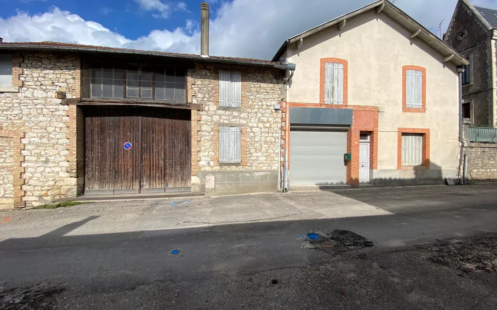 Achat maison à vendre 4 chambres 133 m² - Caussade