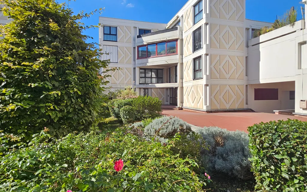 Achat appartement à vendre 4 pièces 87 m² - Neuilly-sur-Marne