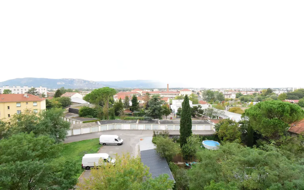 Achat appartement à vendre 3 pièces 63 m² - Valence