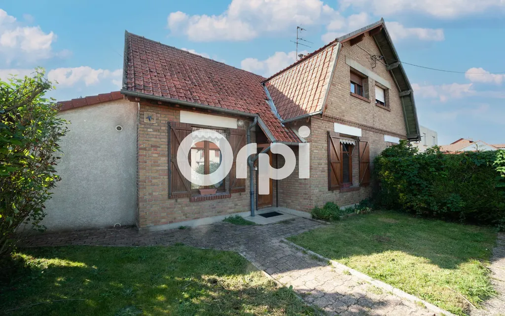 Achat maison à vendre 3 chambres 110 m² - Soissons