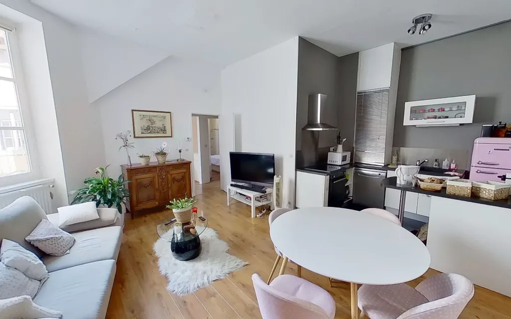 Achat appartement à vendre 2 pièces 60 m² - Lyon 1er arrondissement