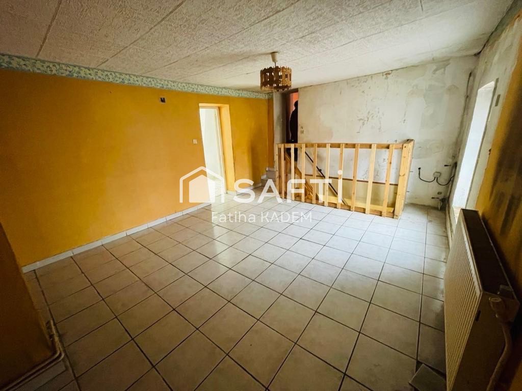 Achat maison à vendre 2 chambres 109 m² - Sissonne