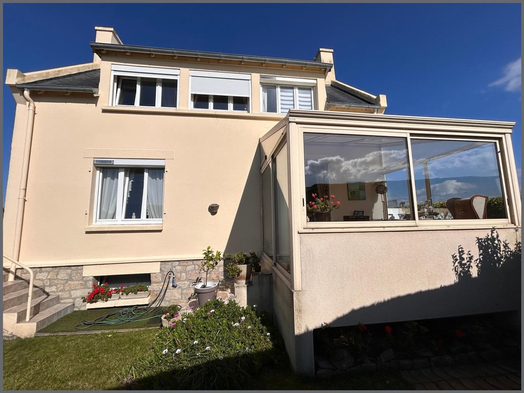 Achat maison à vendre 2 chambres 100 m² - Roscoff