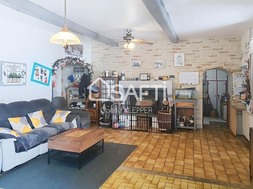 Achat maison à vendre 4 chambres 170 m² - Chavagnes-les-Redoux