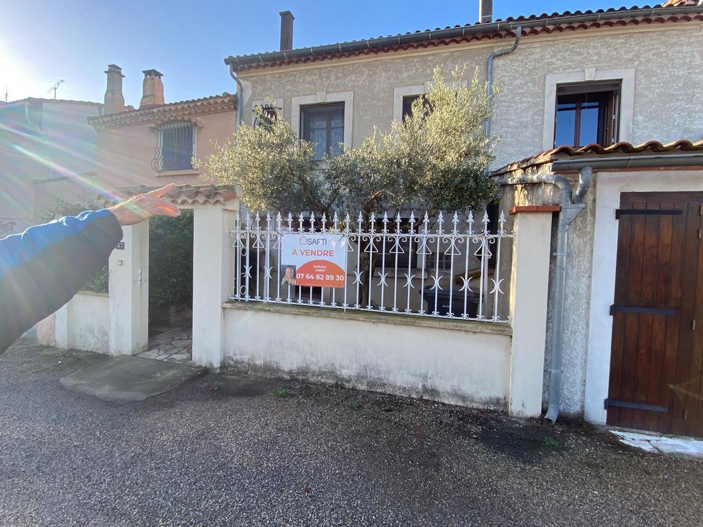 Achat maison à vendre 4 chambres 137 m² - Arles