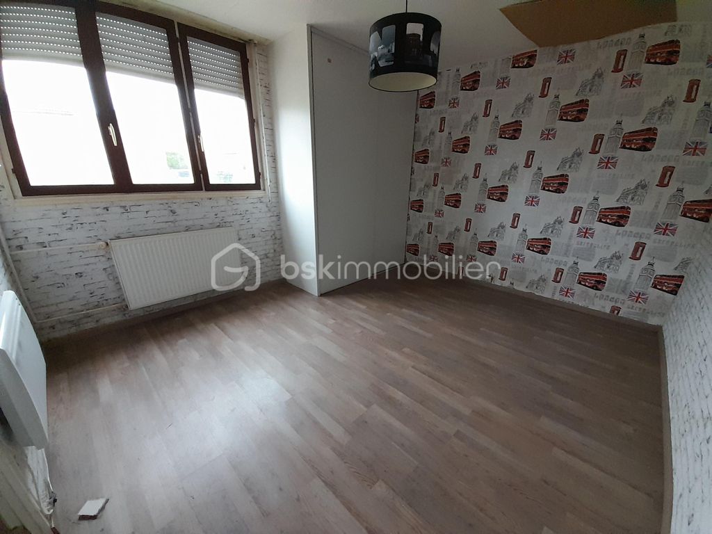 Achat maison à vendre 3 chambres 113 m² - Livry-Louvercy