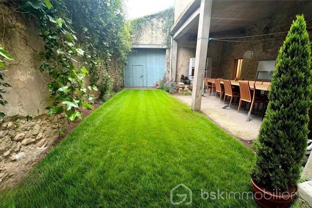 Achat maison à vendre 6 chambres 350 m² - Puilacher