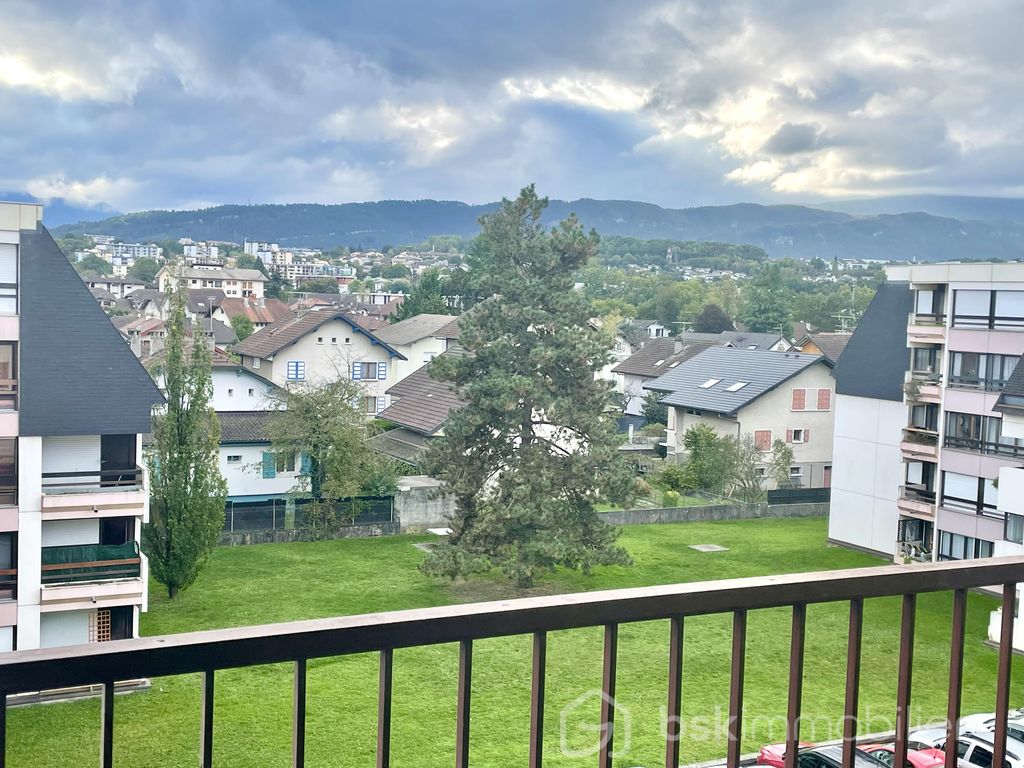 Achat appartement à vendre 4 pièces 69 m² - Annecy