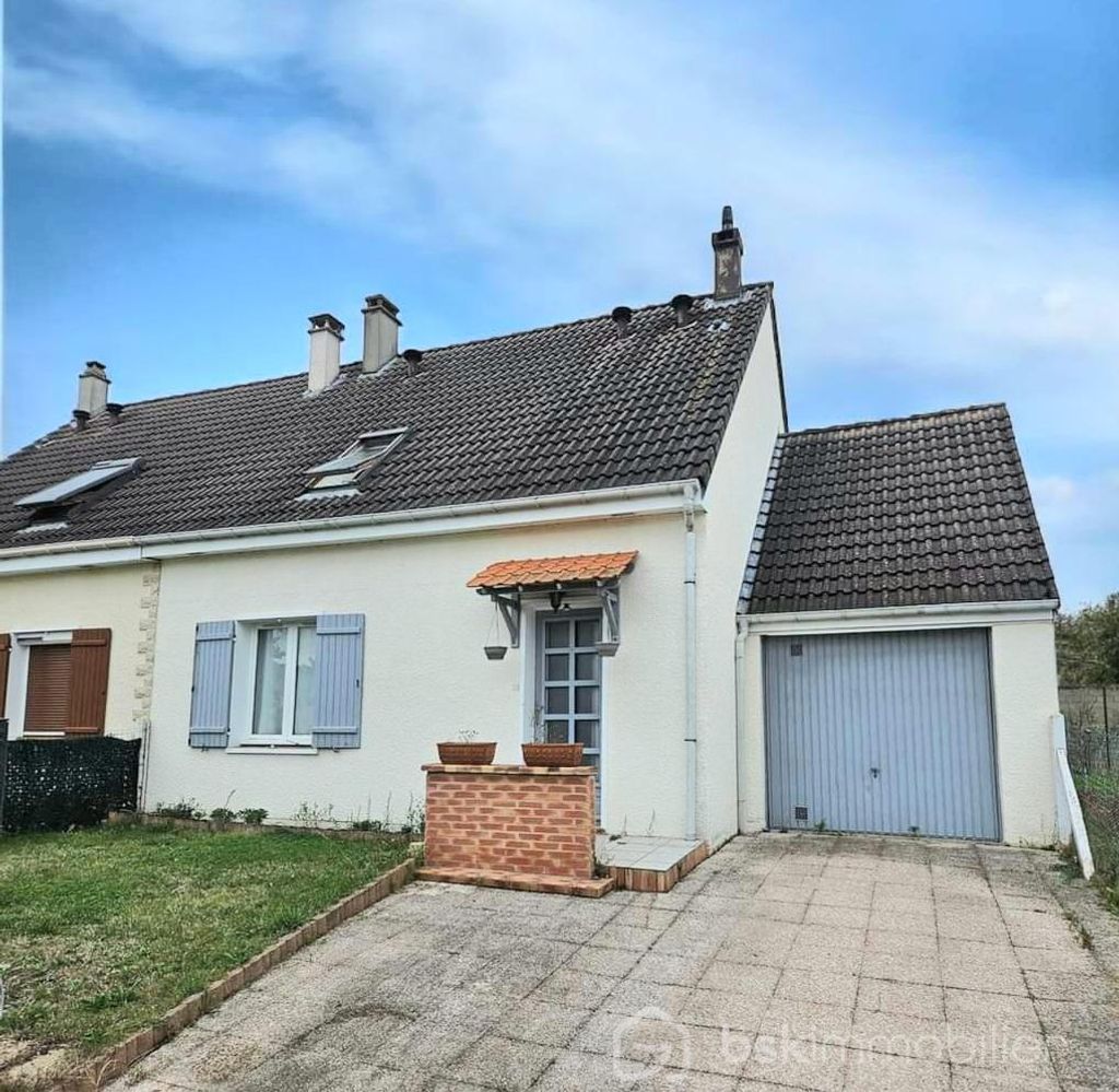 Achat maison à vendre 3 chambres 87 m² - Saint-Pierre-lès-Elbeuf