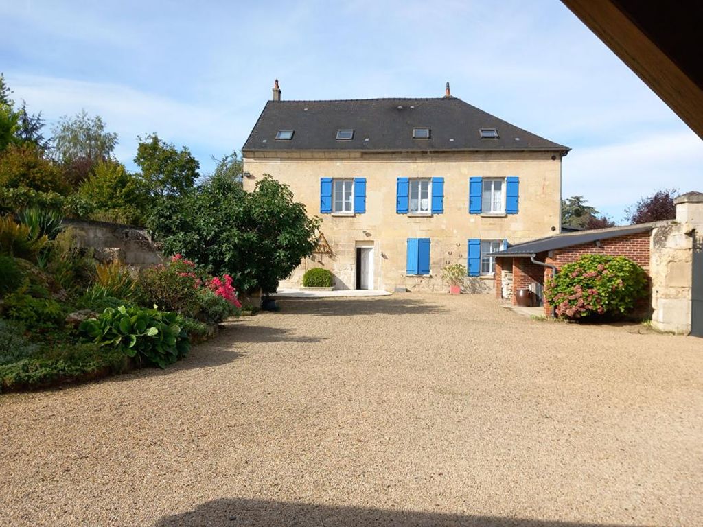 Achat maison à vendre 4 chambres 250 m² - Pierrefonds