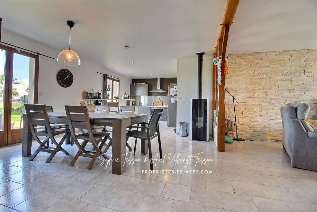 Achat maison à vendre 4 chambres 140 m² - Aschères-le-Marché