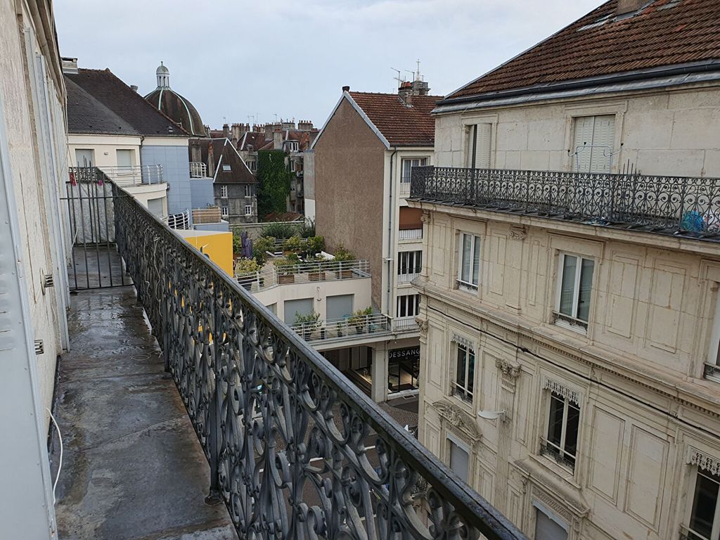 Achat appartement à vendre 3 pièces 55 m² - Besançon