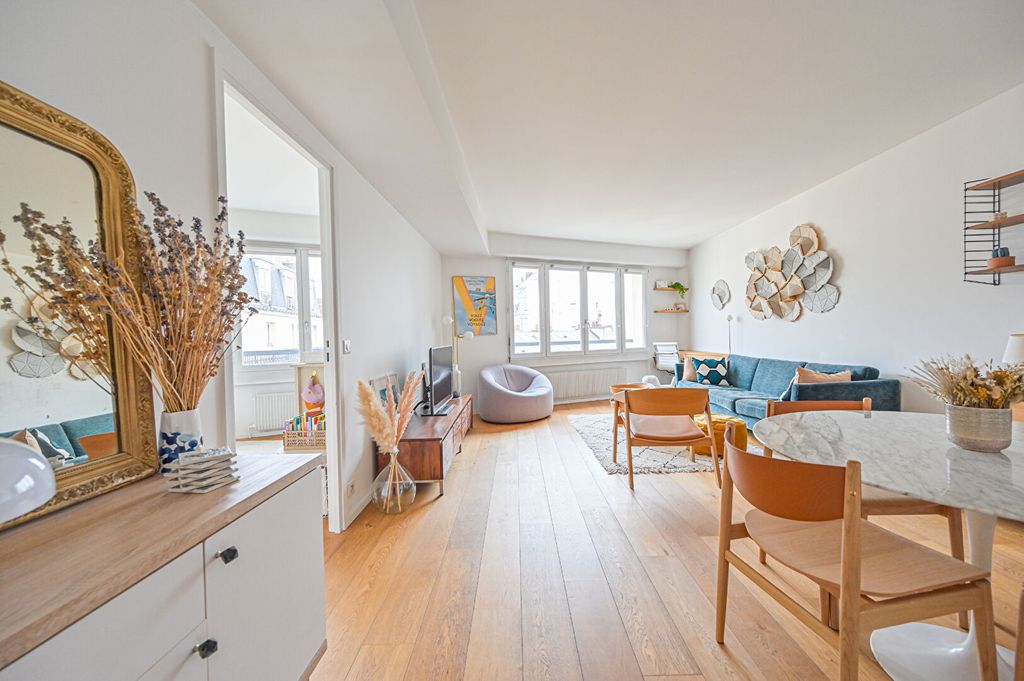 Achat appartement à vendre 3 pièces 71 m² - Paris 18ème arrondissement