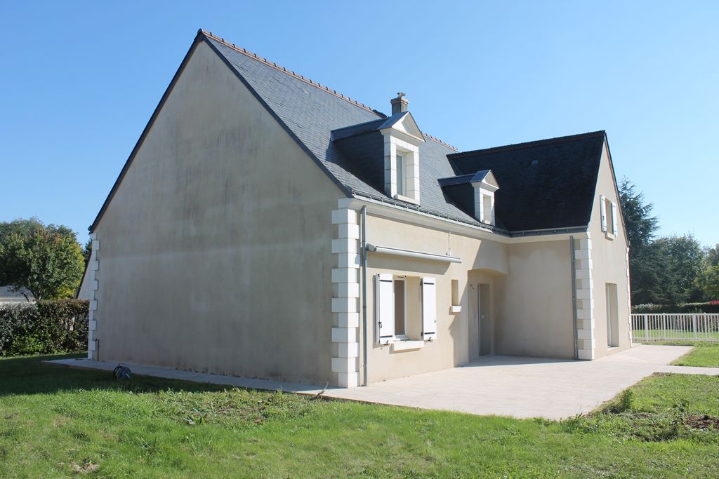 Achat maison à vendre 6 chambres 214 m² - Saint-Cyr-sur-Loire