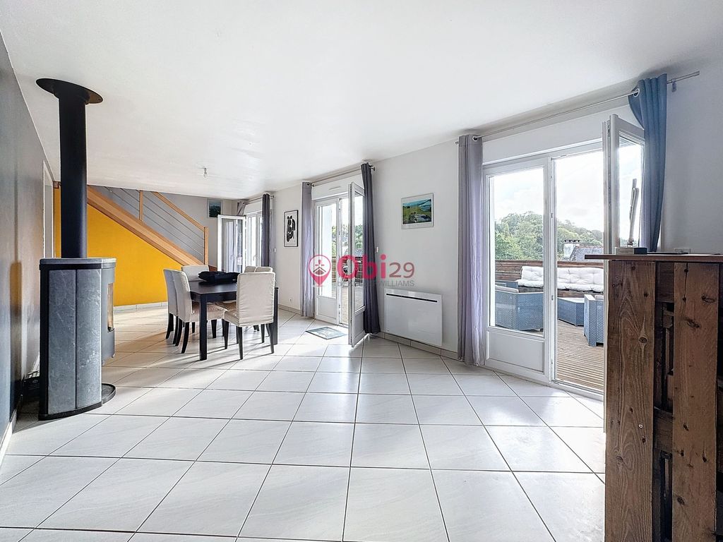 Achat maison à vendre 2 chambres 101 m² - Châteaulin