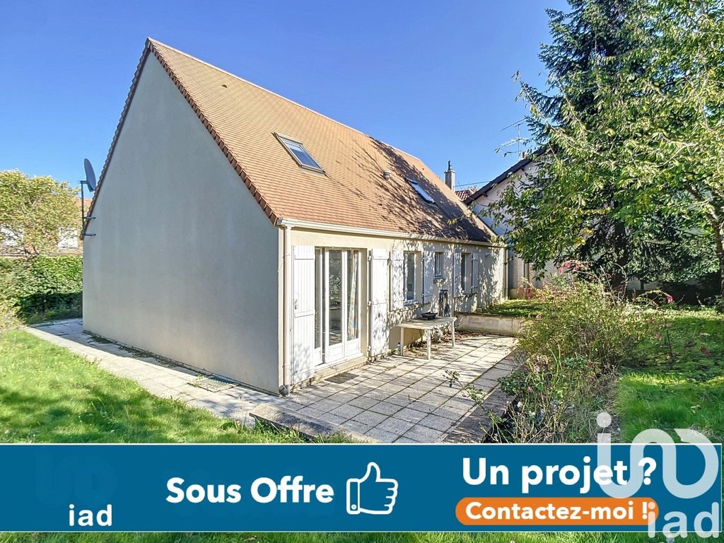 Achat maison à vendre 3 chambres 140 m² - Montfort-l'Amaury