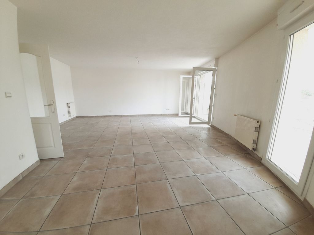 Achat appartement à vendre 4 pièces 87 m² - Savigneux