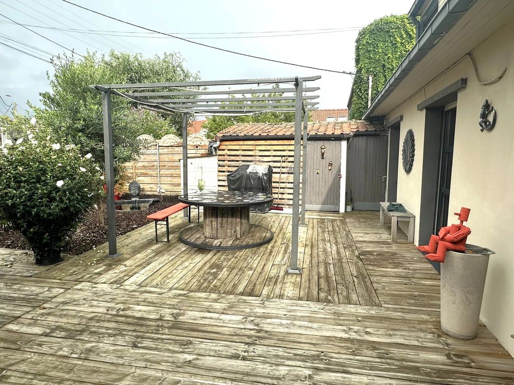 Achat maison à vendre 2 chambres 98 m² - Leers