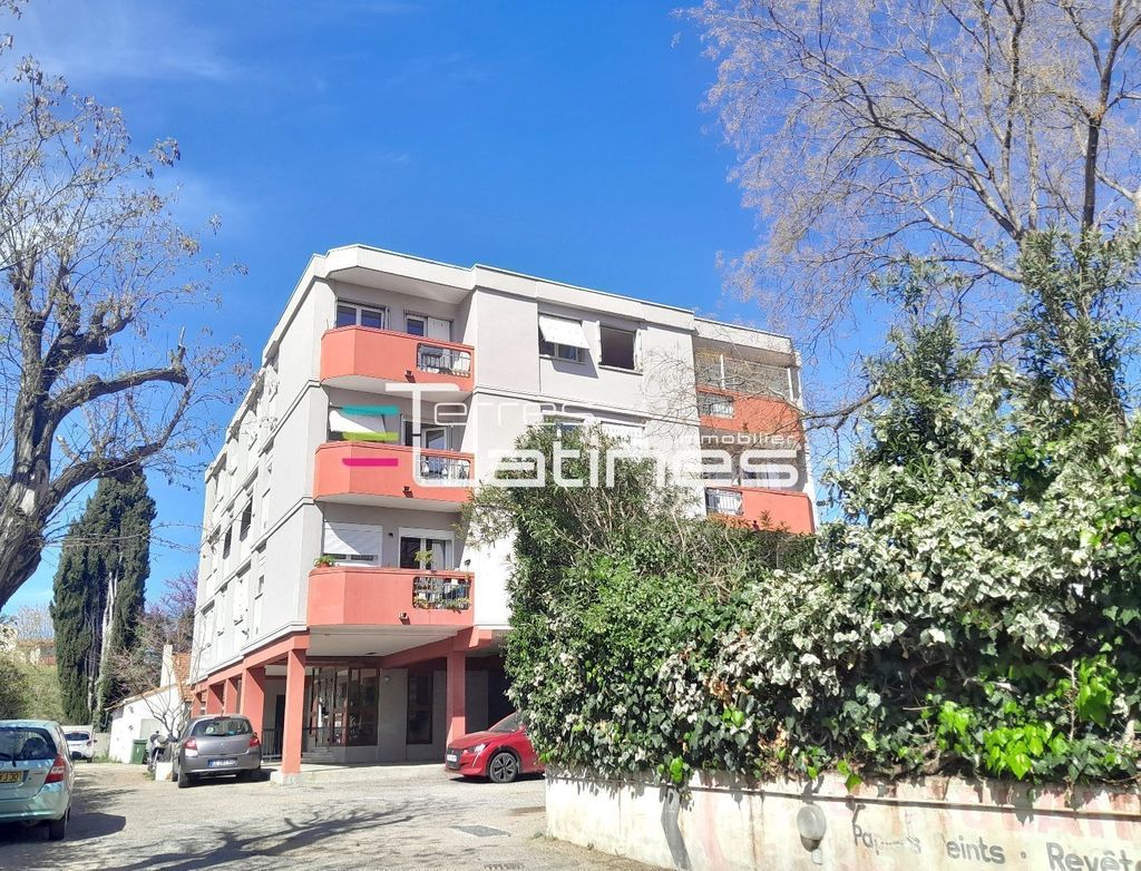 Achat appartement à vendre 2 pièces 45 m² - Nîmes