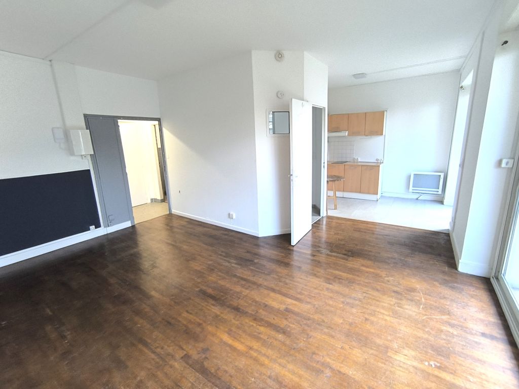 Achat studio à vendre 42 m² - Angoulême