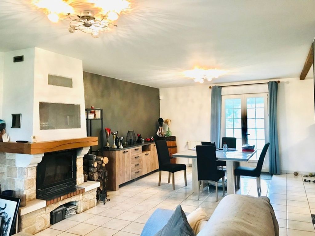 Achat maison à vendre 5 chambres 136 m² - Mornay-sur-Allier