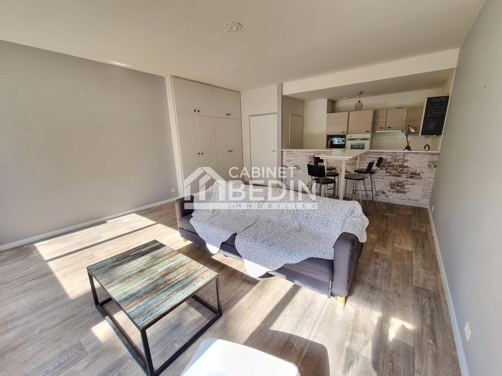 Achat appartement à vendre 2 pièces 60 m² - Bordeaux