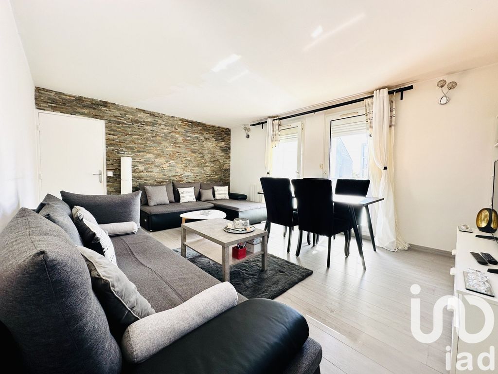 Achat duplex à vendre 4 pièces 76 m² - Élancourt