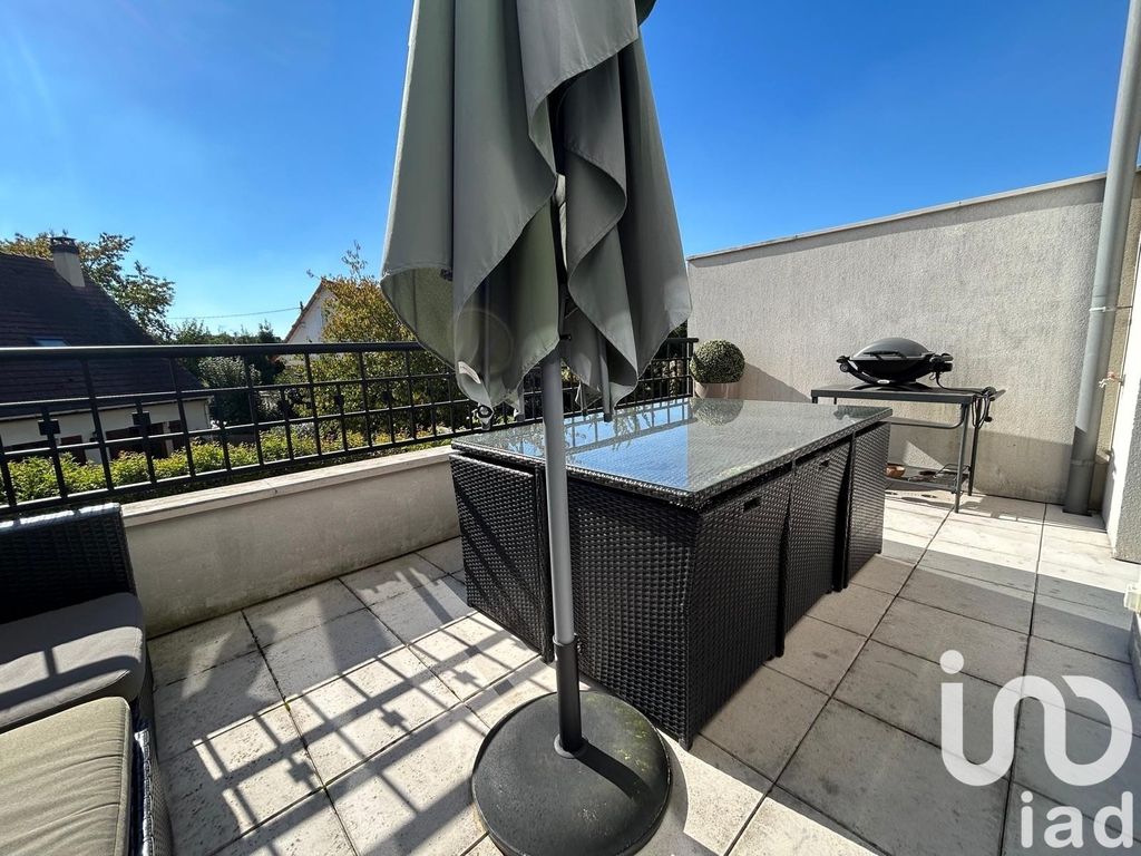 Achat appartement à vendre 3 pièces 69 m² - Sainte-Geneviève-des-Bois