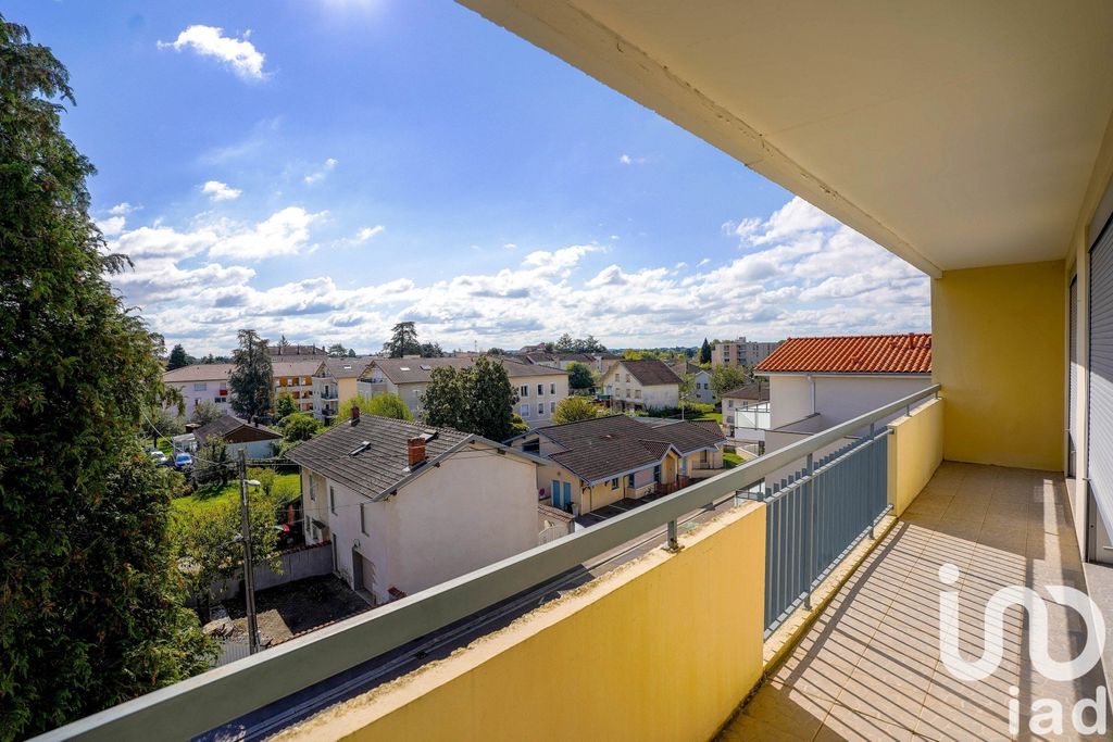 Achat appartement à vendre 3 pièces 82 m² - Bourg-en-Bresse