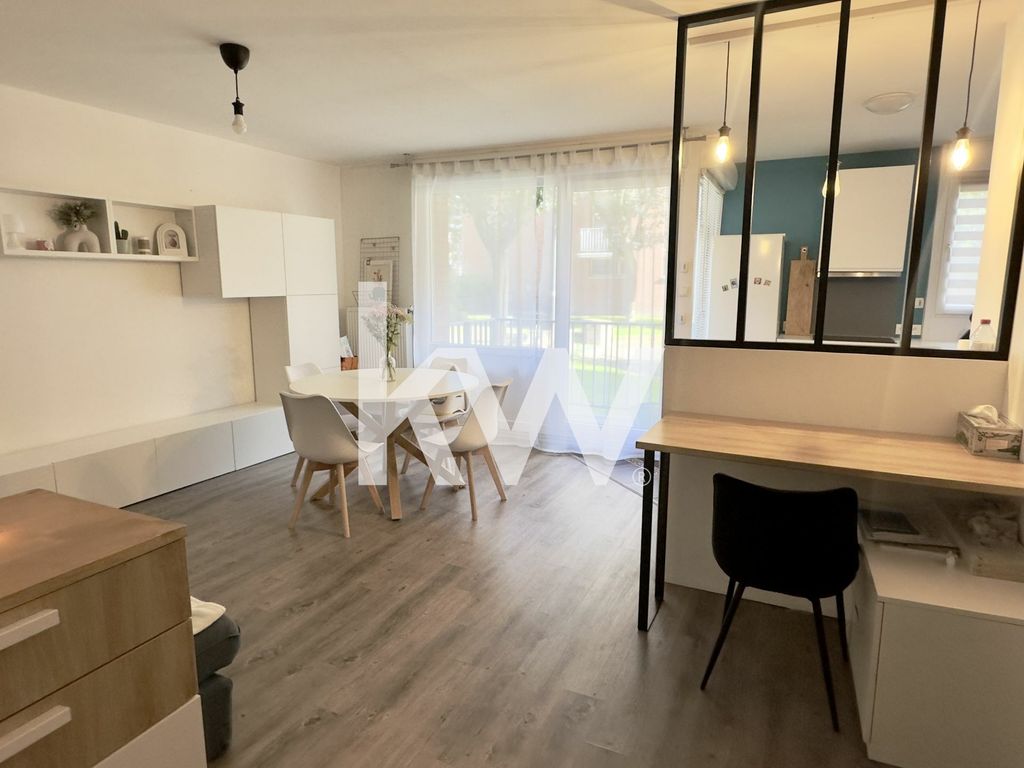 Achat appartement à vendre 2 pièces 51 m² - La Madeleine