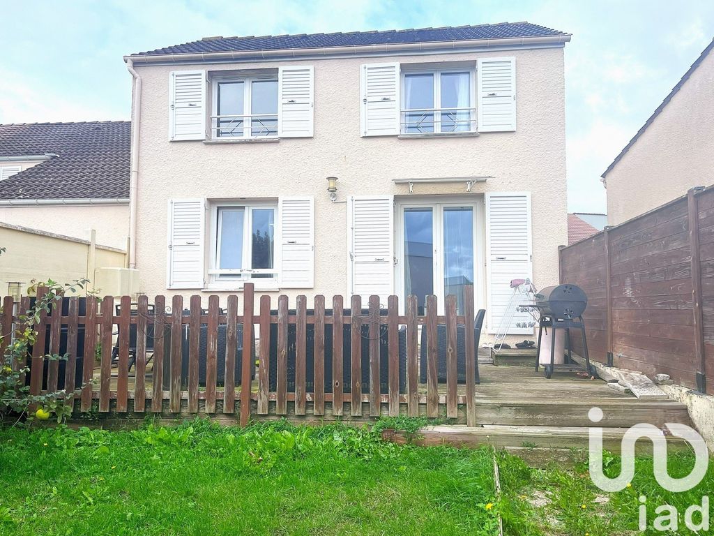 Achat maison à vendre 3 chambres 86 m² - Jouy-le-Moutier