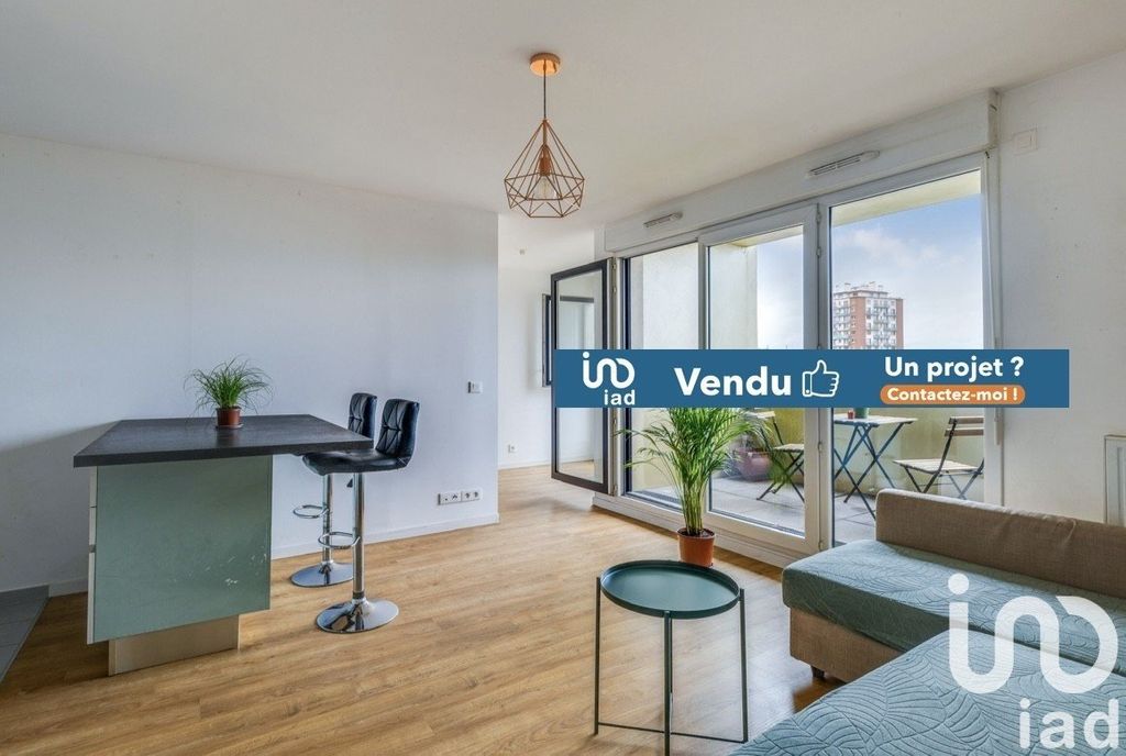 Achat appartement à vendre 3 pièces 49 m² - Pantin