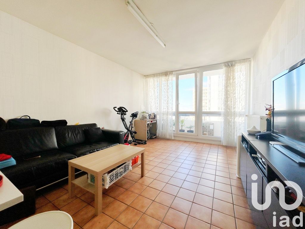 Achat appartement à vendre 3 pièces 64 m² - Aubervilliers