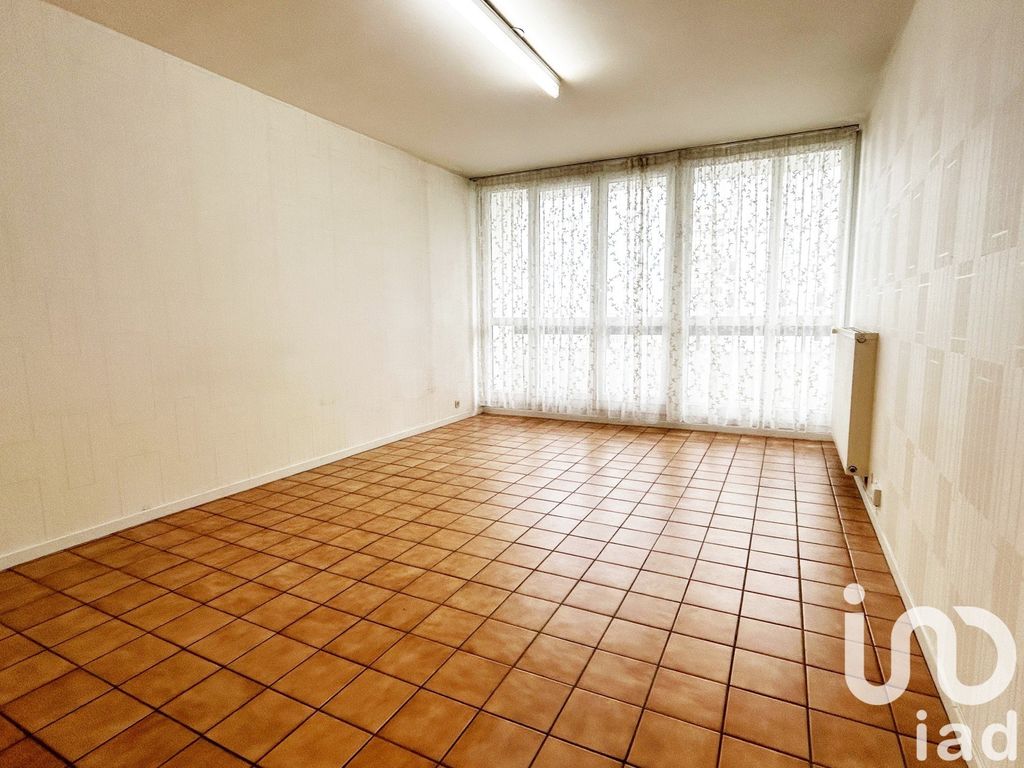 Achat appartement à vendre 3 pièces 64 m² - Aubervilliers