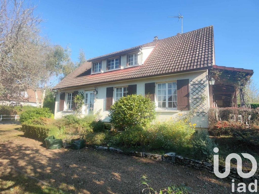 Achat maison à vendre 4 chambres 130 m² - Fontenay-sur-Eure