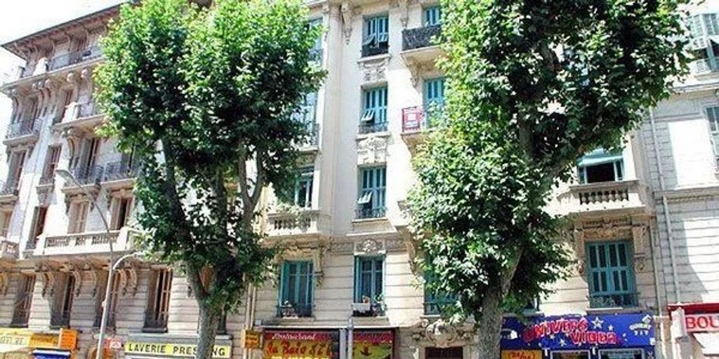 Achat appartement à vendre 3 pièces 52 m² - Nice