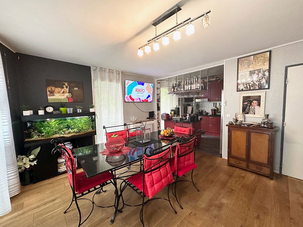 Achat appartement à vendre 4 pièces 76 m² - Paris 17ème arrondissement