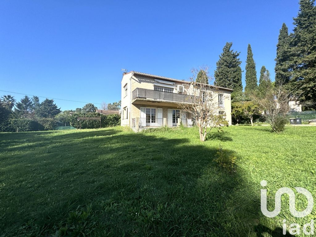 Achat maison à vendre 4 chambres 180 m² - Mougins