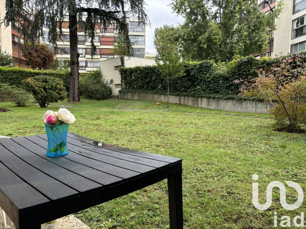 Achat appartement à vendre 2 pièces 53 m² - Le Chesnay