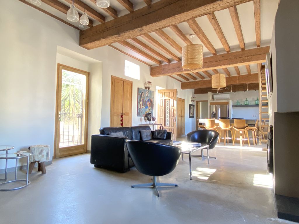 Achat maison à vendre 3 chambres 180 m² - Perpignan