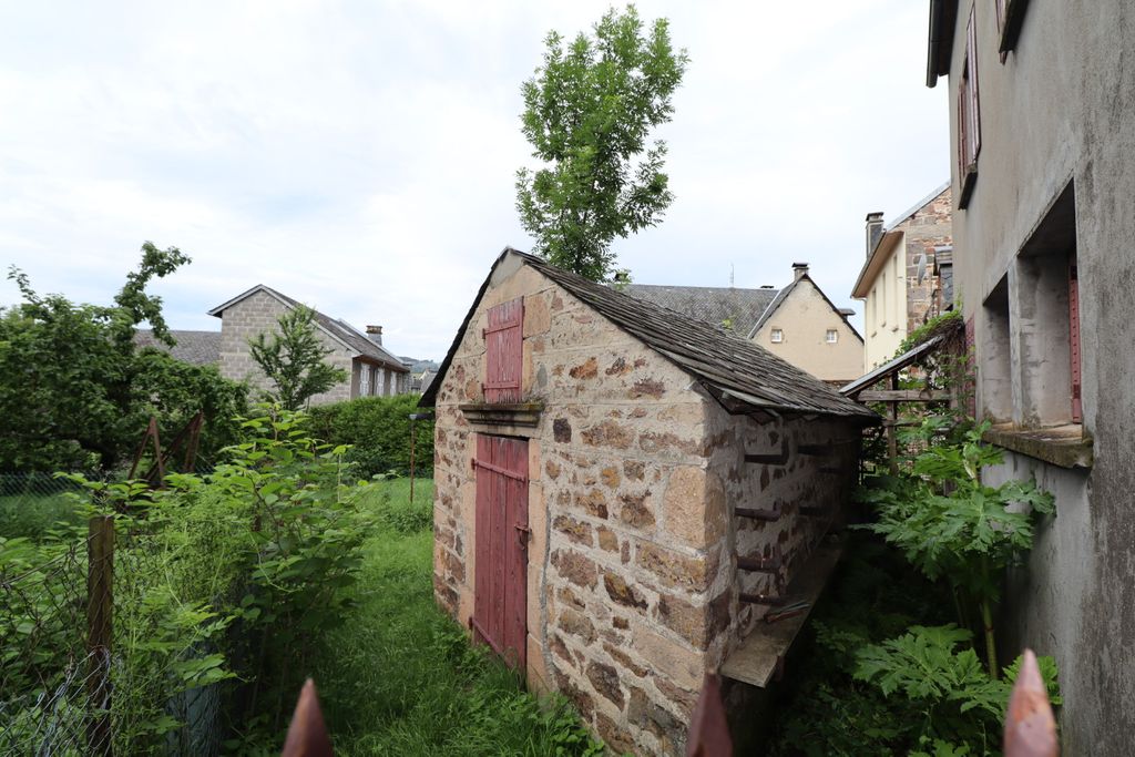 Achat maison 2 chambre(s) - Saint-Sauves-d'Auvergne