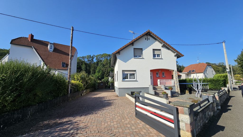 Achat maison à vendre 3 chambres 137 m² - Bartenheim