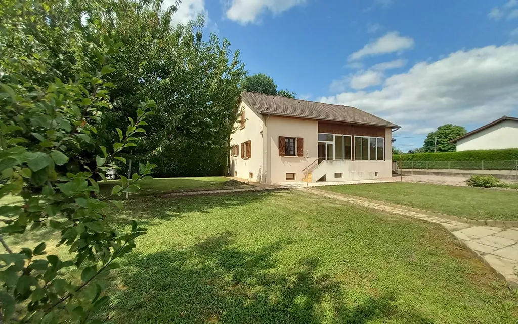 Achat maison à vendre 3 chambres 125 m² - Montceau-les-Mines