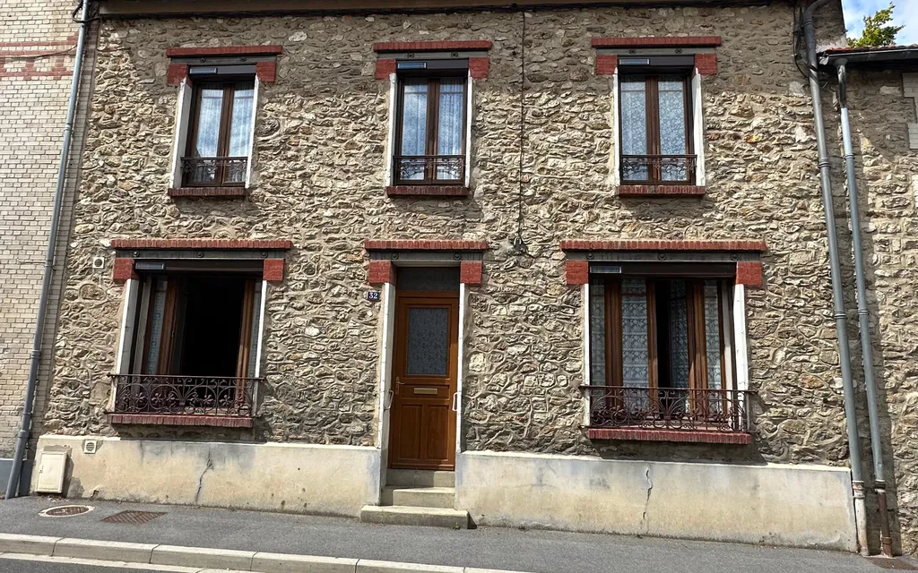 Achat maison à vendre 4 chambres 117 m² - Mont-Saint-Père